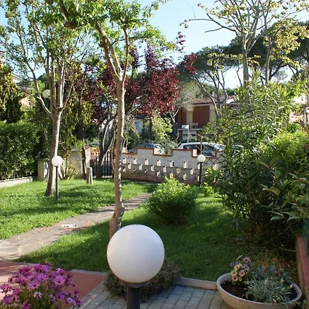 Indipendente Con Giardino Ideale Per Famiglie 아파트