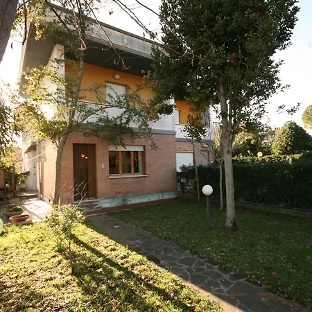Apartment Indipendente Con Giardino Ideale Per Famiglie *